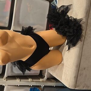 Tulle ruffled shorts